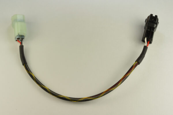Picture of short version of a Suzuki 990C0-88136 Cable (Suzuki SMIS to SDS Adapter Cable)